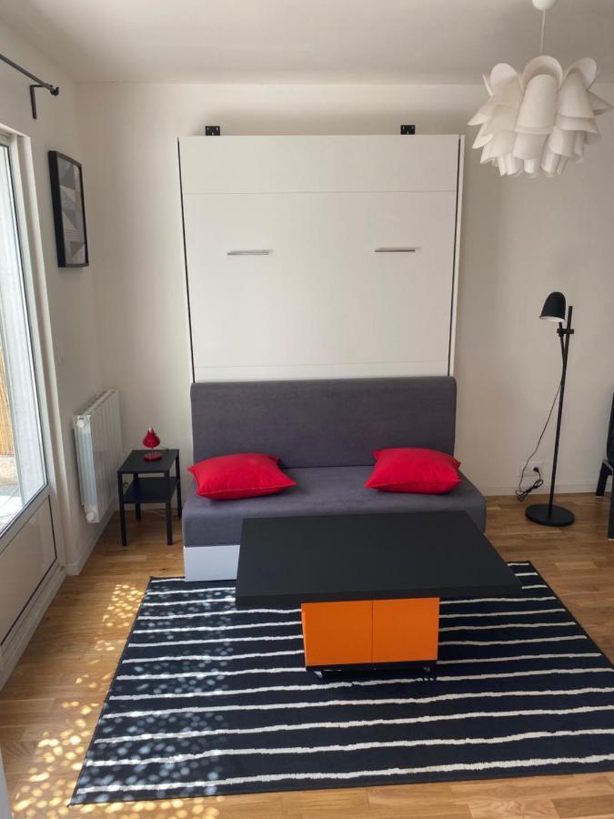 Grand Studio De 38M2 Et Cour Independante De 25M2 Dont Wifi Et Netflix Apartment Montpellier Bagian luar foto