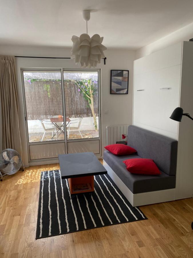 Grand Studio De 38M2 Et Cour Independante De 25M2 Dont Wifi Et Netflix Apartment Montpellier Bagian luar foto