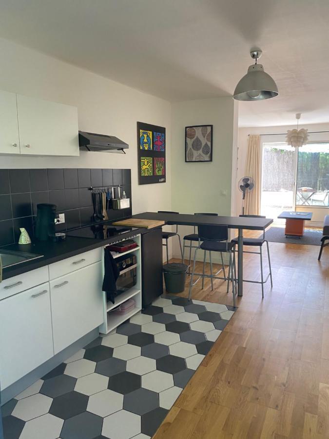 Grand Studio De 38M2 Et Cour Independante De 25M2 Dont Wifi Et Netflix Apartment Montpellier Bagian luar foto