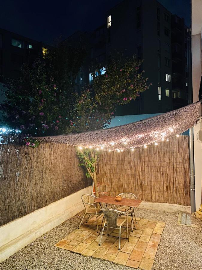 Grand Studio De 38M2 Et Cour Independante De 25M2 Dont Wifi Et Netflix Apartment Montpellier Bagian luar foto