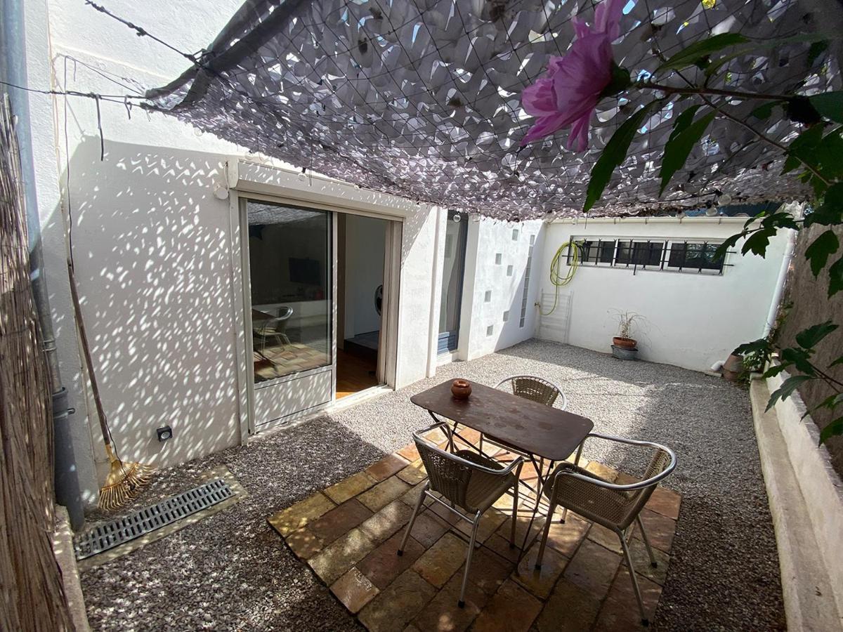 Grand Studio De 38M2 Et Cour Independante De 25M2 Dont Wifi Et Netflix Apartment Montpellier Bagian luar foto